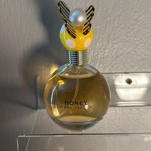 Marc Jacobs Honey perfume